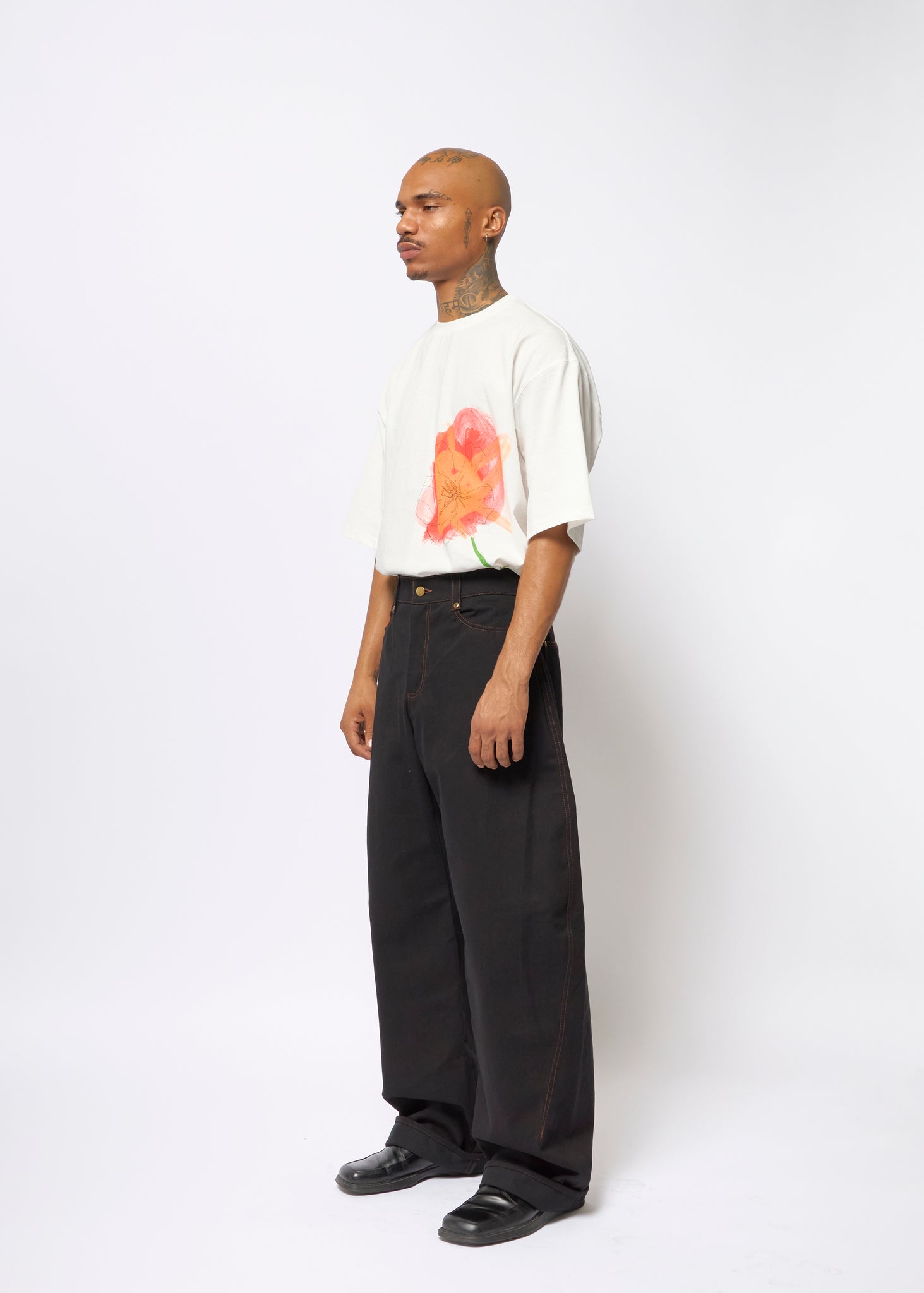 KADO CURVED DENIM PANTS