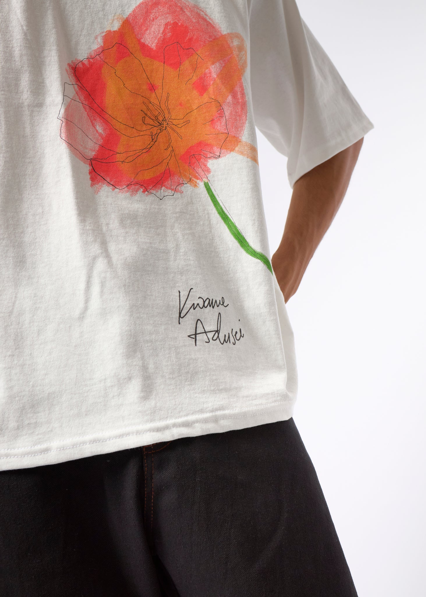 KAFLO GRAPHIC TEE