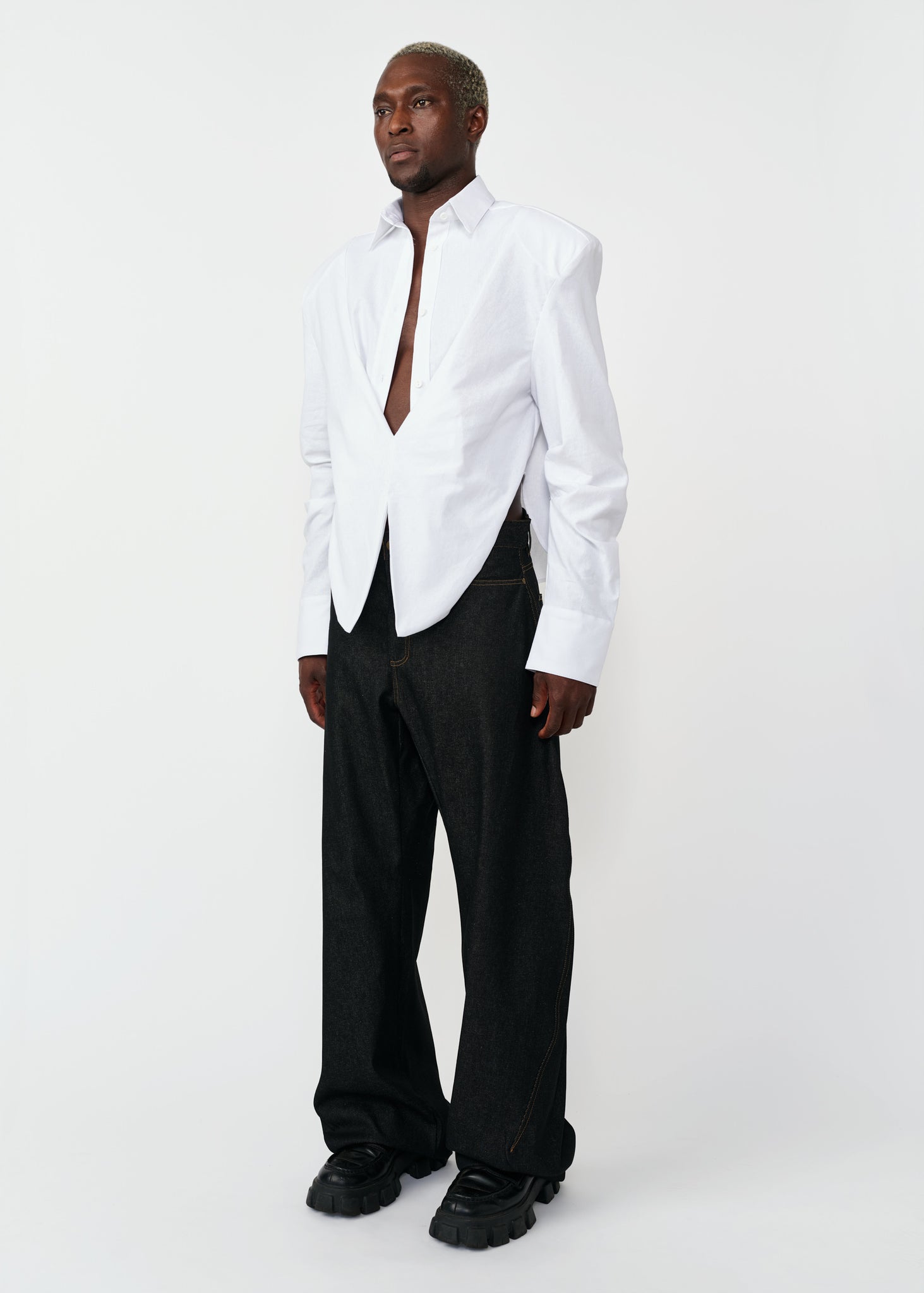 KADO CURVED DENIM PANTS