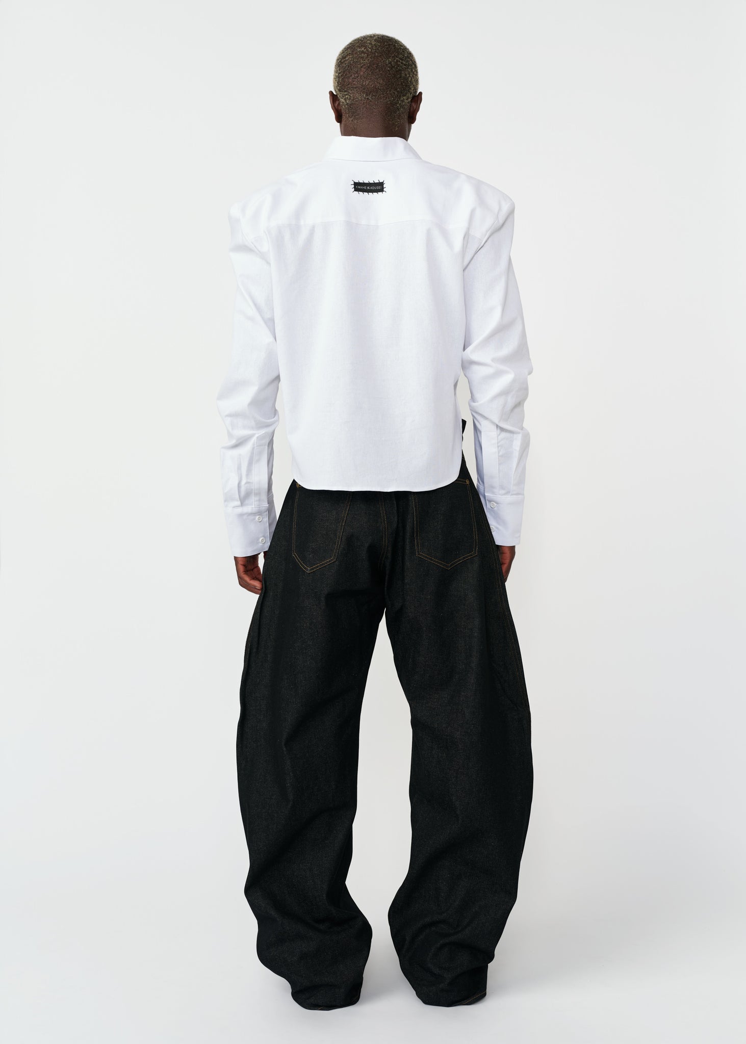 KADO CURVED DENIM PANTS
