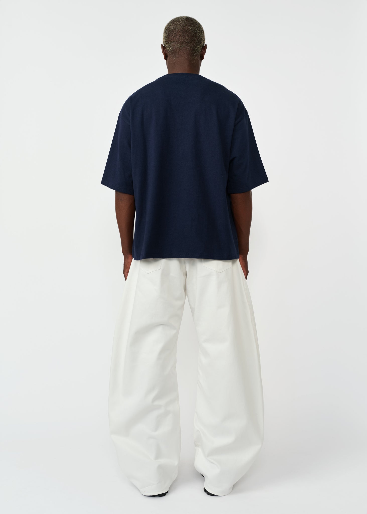 KADO CURVED DENIM PANTS