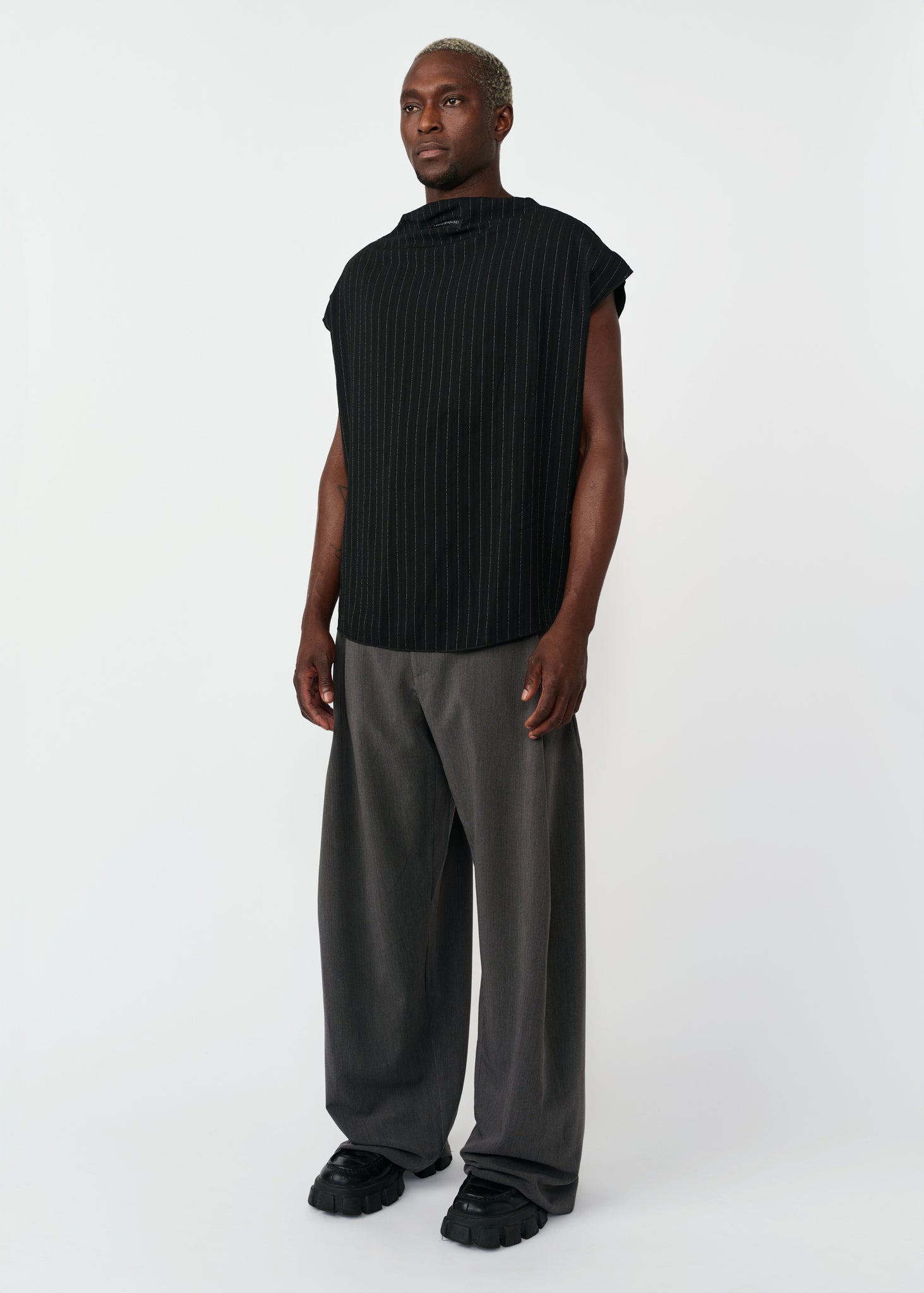 KABEAU SLEEVELESS TOP